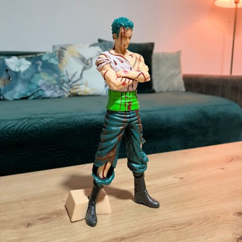 Detaljno izrađena figura Roronoa Zoro